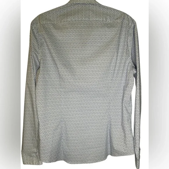 Calvin Klein Men's Blue/White Extreme Slim Fit Shirt, Size L, EUC - Picture 2 of 4